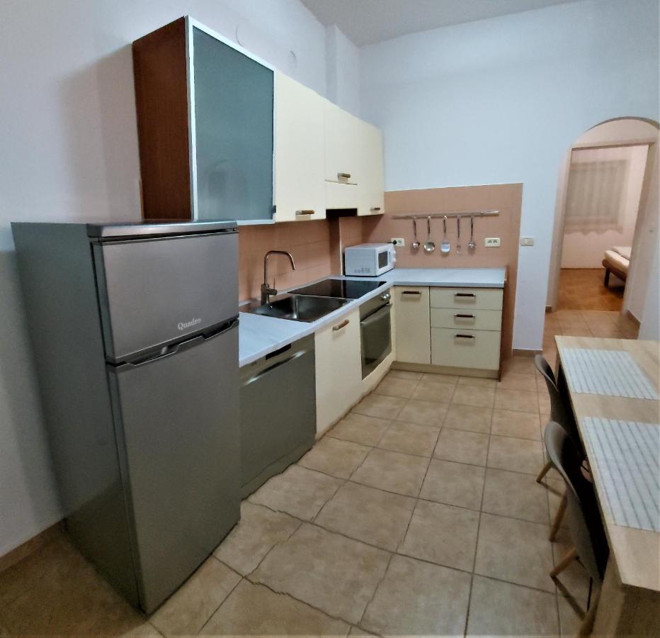 Apartments Aurora Near Beach Μεντουλίν Εξωτερικό φωτογραφία